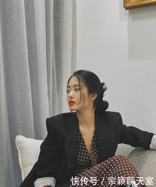 职场精英:今年春季,我不允许你还没有一件可盐可甜的西装外套!