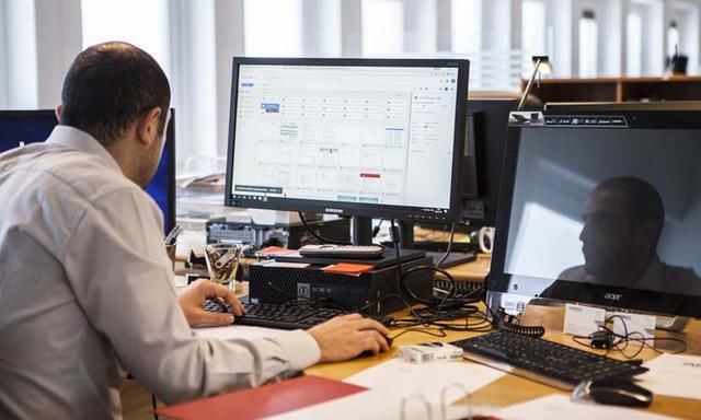 这四种工作，农民工可以考虑，只要肯努力就能挣到钱