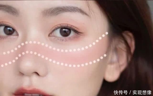  秀智@看了秀智的早春玫瑰妆，又想初恋了