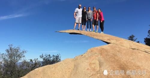 世界上最会骗人的岩石,薄如一张纸片,已骗过上亿人!