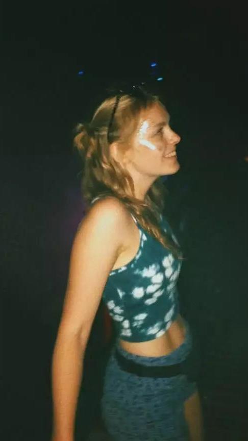 假如能变身 你希望平胸时髦还是丰腴性感？