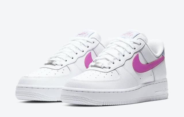 『实力』耐克Air Force 1可爱升级版来袭 粉勾实力抢镜