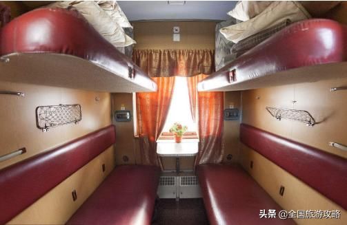 看过美国火车之后,再看中国高铁,网友:难怪他们不修建高铁