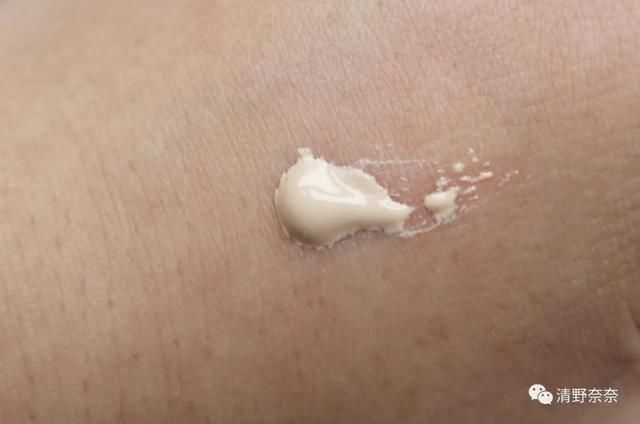  皮肤：千元La Prairie莱珀妮防晒乳PK娇兰御庭兰花防晒，谁赢？