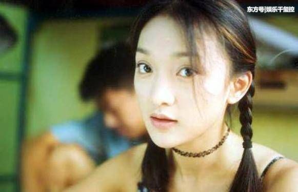 42岁周迅自从结婚后，变了一张脸，网友:到底经历了什么?