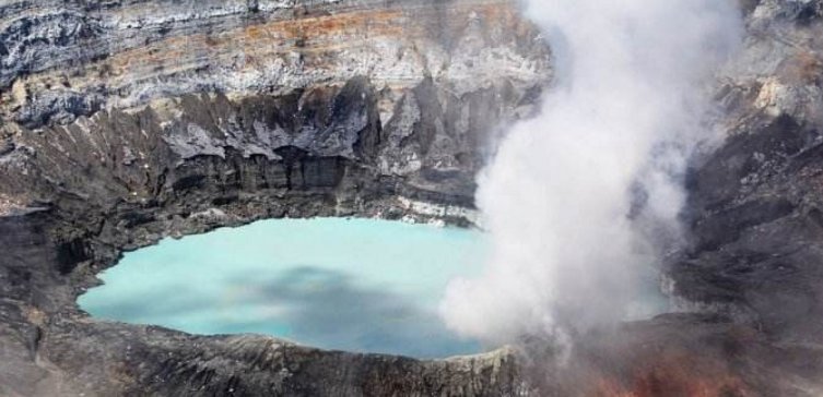 世界唯一“没有军队”国家！一半收入靠中国支撑女孩想嫁到中国