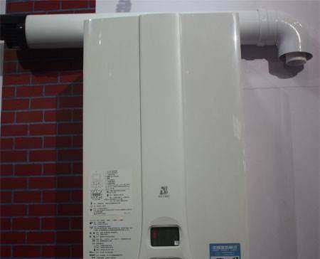  家里@万万不要在家里装地暖，如今都潮流用这种代替，太聪明了