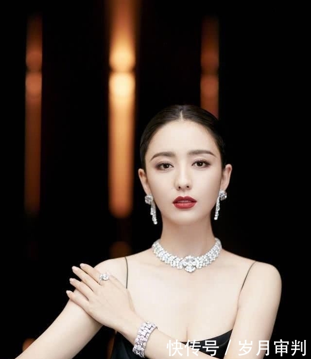  『脸上』脸上有这3个特征的女人，往往都“不显老”，同时中两个的很少见
