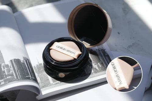 我给2个女孩做了脸型改造，她们把修图软件都删了