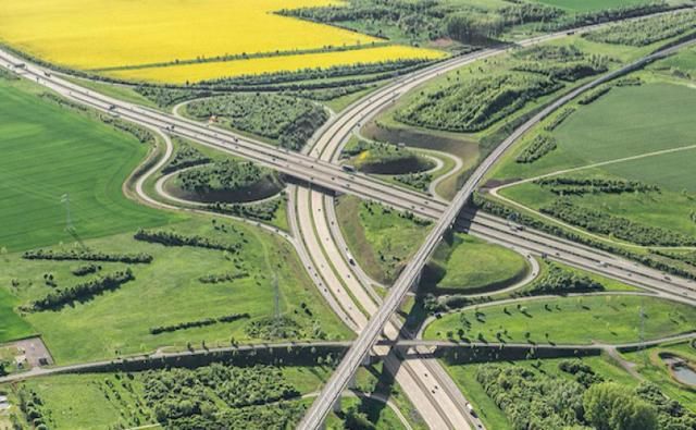 长三角一体化 | 长三角铁路成全国最密集高铁网，助力长三角更高