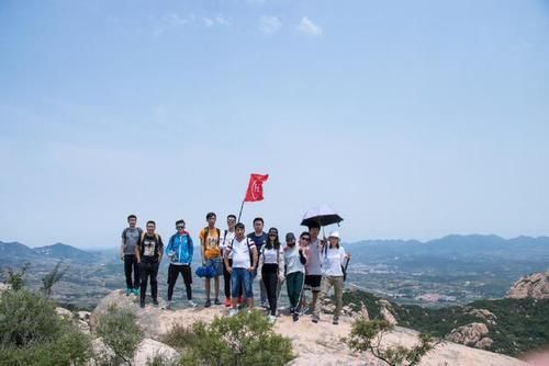 眼镜姑娘你甘心做背影杀手一辈子？不化妆，你永远不知道自己的美