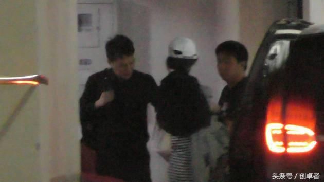 卓伟爆料:赵丽颖怀孕三个月,却被铁证赤裸裸打脸!