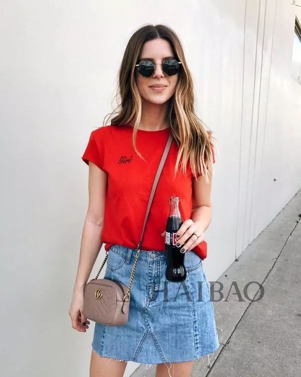 谁说这个颜色土了?这样明明穿起来就很好看!