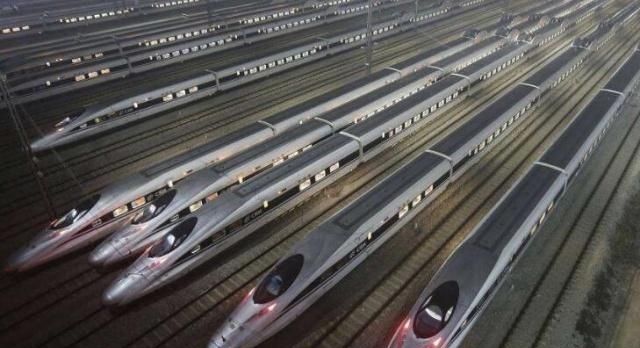 河南最“嚣张”高铁站，百年历史的延续，如今还“三站合一”！