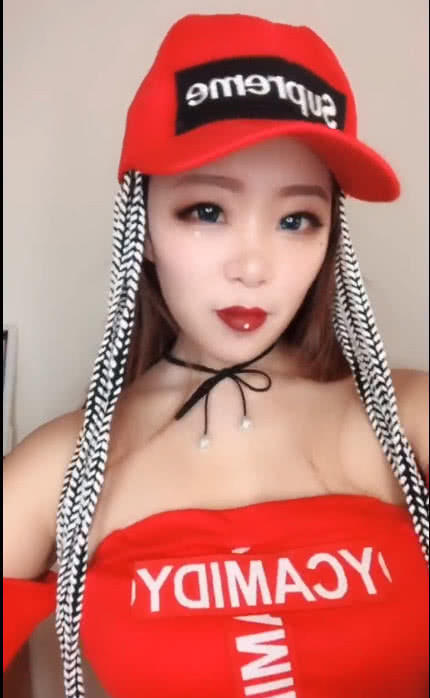 娶了夜店女王回家，每天看见她卸妆，都像是看恐怖片一样！