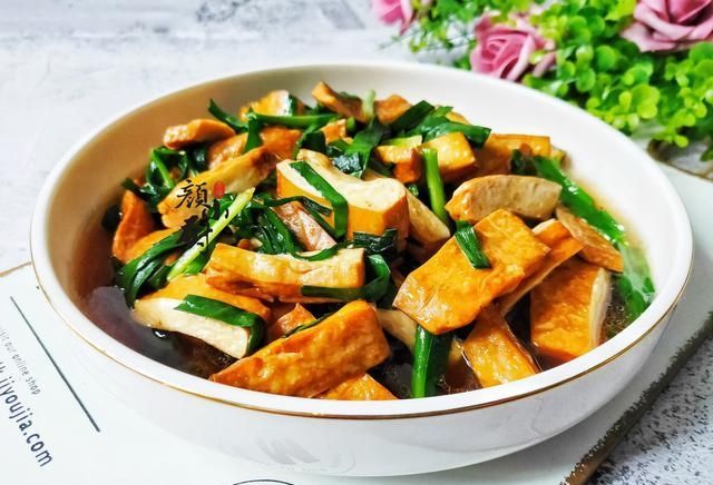  [不吃]2月宁可不吃肉，也要吃这菜，简单炒一炒，却比吃肉过瘾！