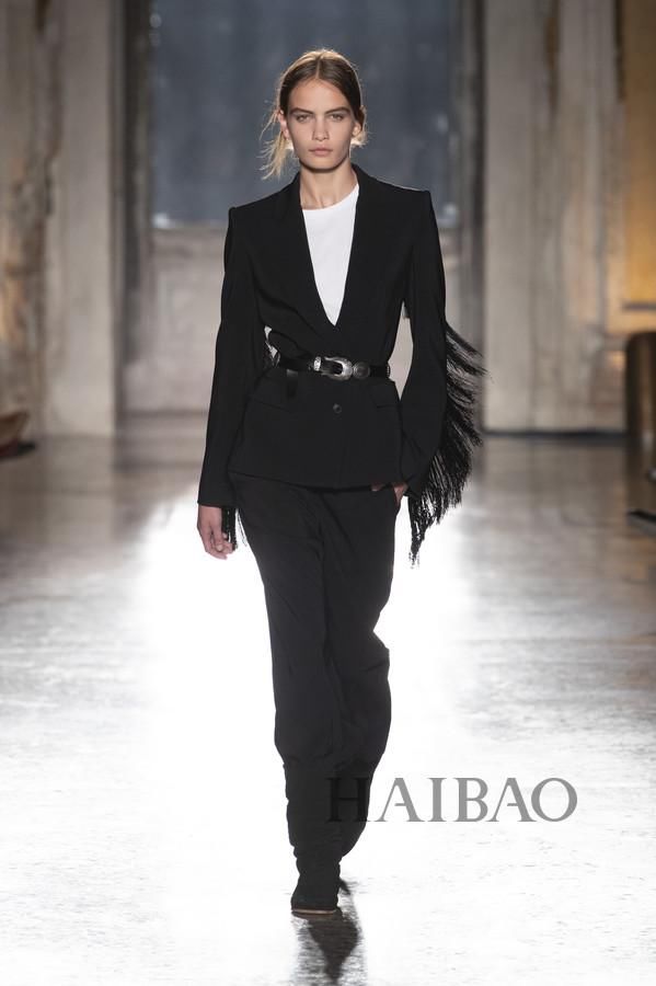 以高级玩趣致意时尚！Alberta Ferretti 2019 女装度假系列：限定