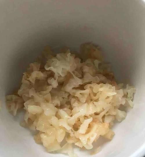  【鱼鳔】天然“胶原蛋白”，我每周吃3次，皮肤饱满没皱纹，和女儿像姐妹