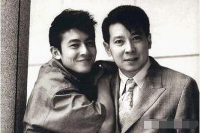 赵丽颖“停工”内幕?彭于晏回应“换座位”事件?巩俐食言?