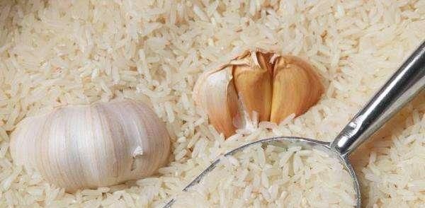 #生虫#原来保存大米这么简单,学会这6个方法,放一年也不长虫