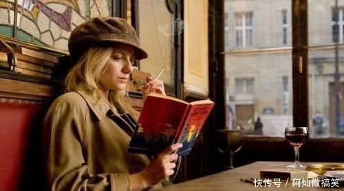 「气质」为什么法国女人都很有气质?看完后,网友:第一点我们就做不到