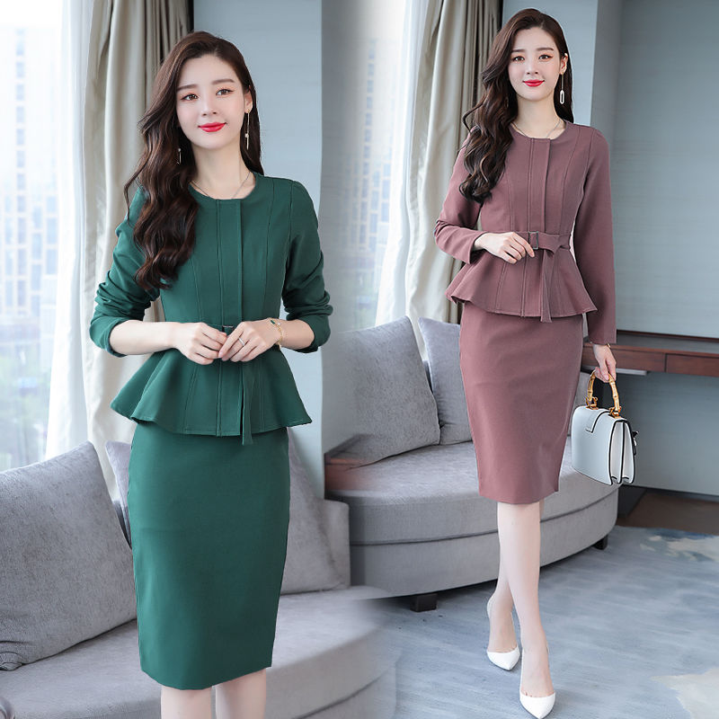 这8款小香风套装,是有点贵,但上身确实美嫩迷人,中秋穿美炸