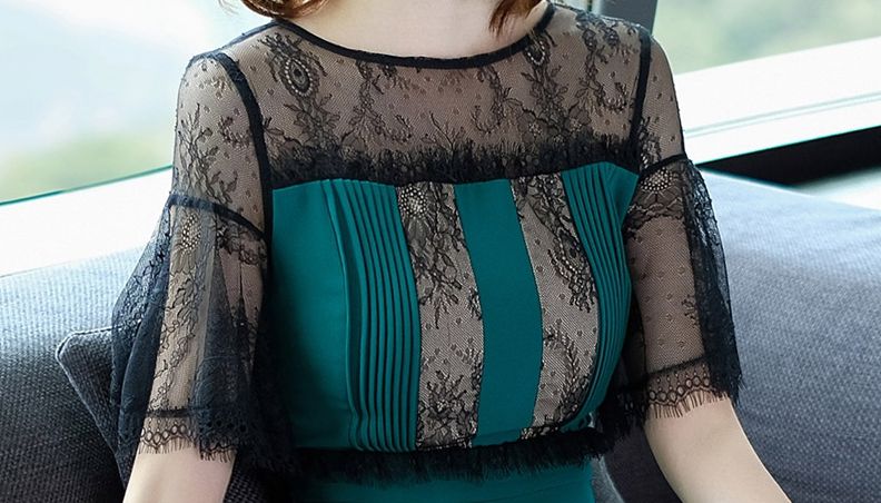 这款包臀裙真是“擦枪走火”，让人忍不住盯着看，好身材一览无余