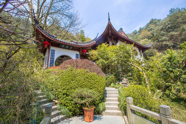 西湖最冷门的旅游路线，人少景美，一般人都不知道