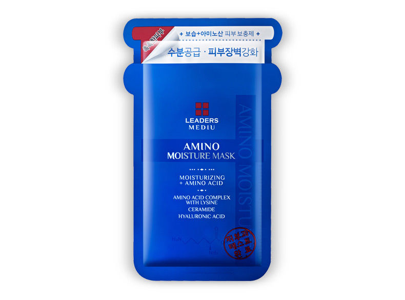 女人要么白要么丑?学学下图女人，三伏天皮肤水嫩，晒不黑