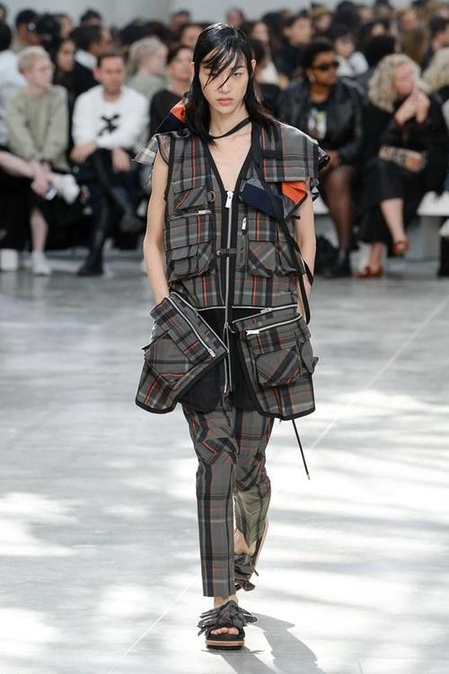 2019春夏时装周上这个小众的牌子 Sacai简直美的不像话