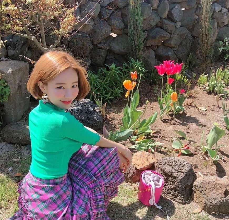 剪短发，显胸大，有图有真相!