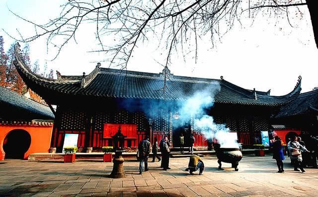 成都“香火最旺”的寺庙成为全国的重点寺庙，却从不收取门票