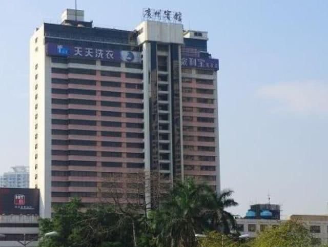  「地标」70年中国第一高楼的变化，昔日的地标纷纷被取代，看看