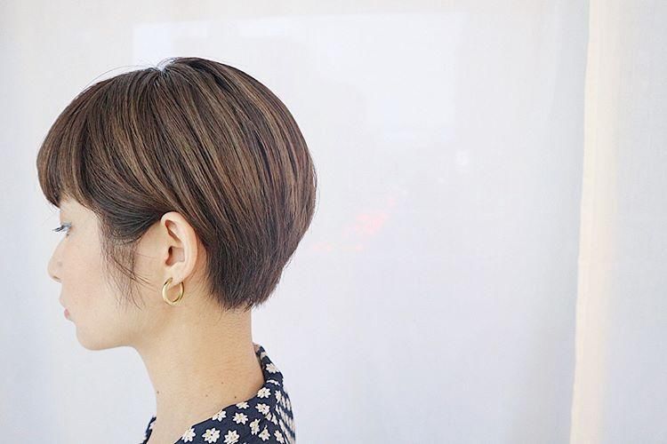 怕脸大，剪这样的发型，你也可以做小颜女生