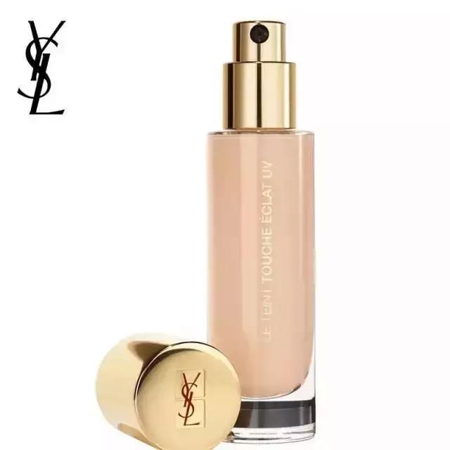 谁说戴眼镜一定丑?杨幂、倪妮的时髦眼镜妆3分钟就学会!