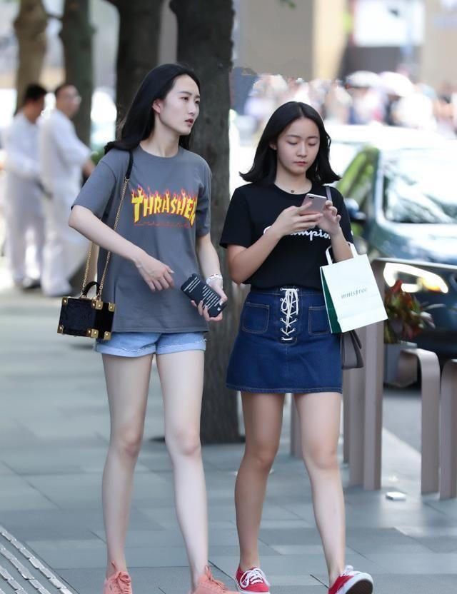  『女生』T恤的9种穿法，最后3种被很多女生所忽略，穿好提气时髦巨显瘦！