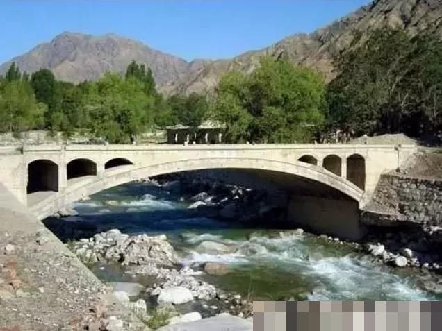  #探秘#探秘：新疆南天山的这条山沟，建有中国对外保密的军工重