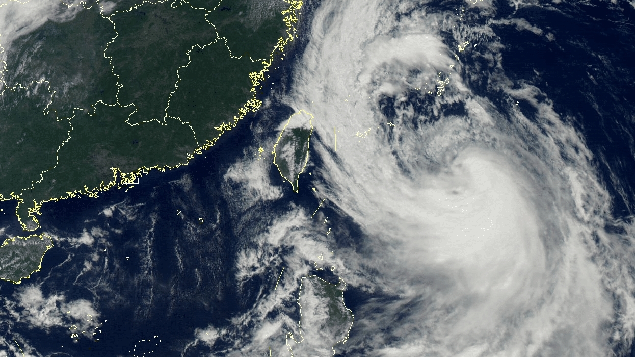  #广东人#冷空气确定发威了！广州今晨跌破20度，广东人终于关上