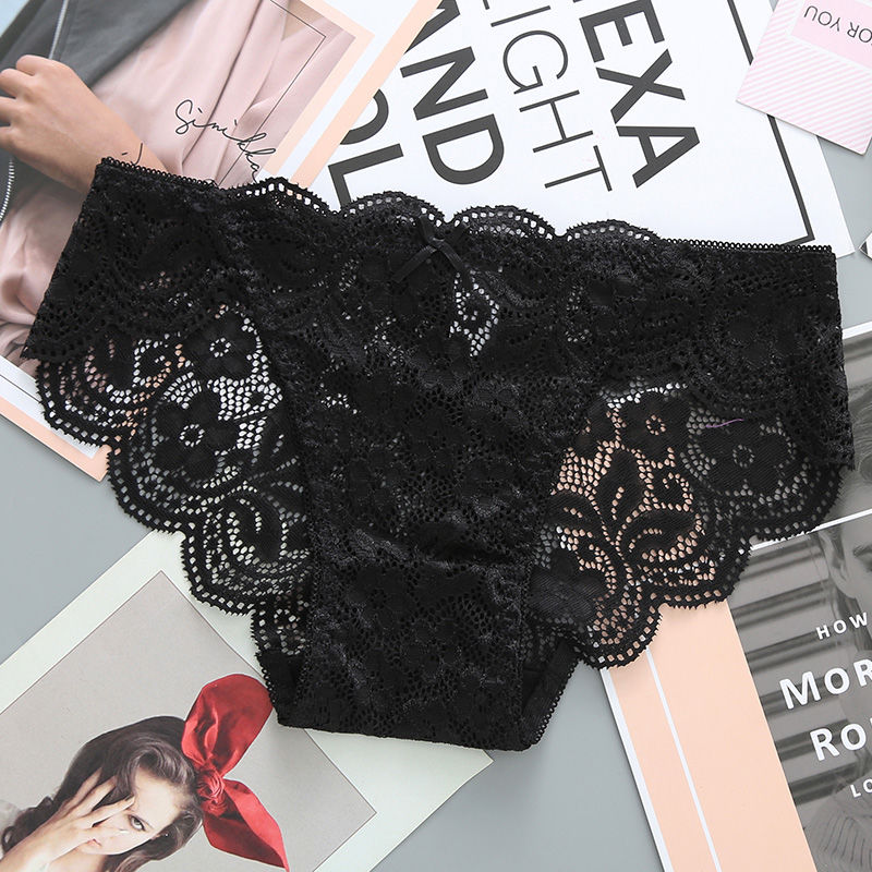 老婆在家穿这些三角裤，展现她优美身段，让我好想去抱住她