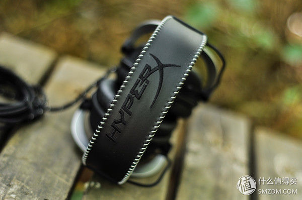 专业电竞耳机选暴风，吃鸡游戏快人一步