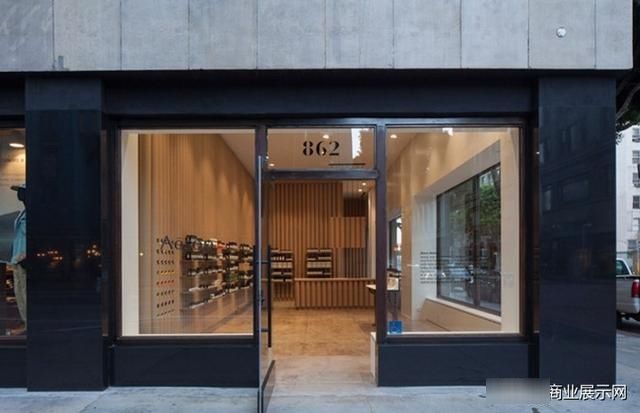 「植物」美国加州洛杉矶伊索 (Aesop) 天然植物护肤品店
