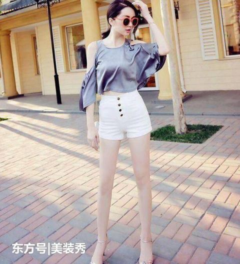 『 牛仔裤美女』秀出纤细腰身！，修身有型的牛仔裤美女