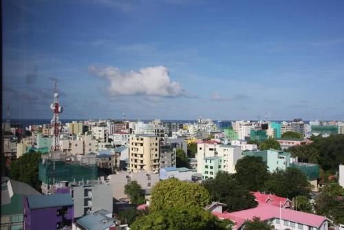 世界上最挤的首都，仅1.5平方千米的面积，却生活了13万人