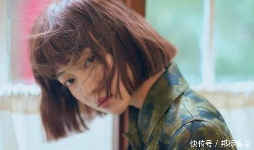 『五官非常』女生自以为好看的4种发型,其实都是“踩雷”款,直男大多都反感