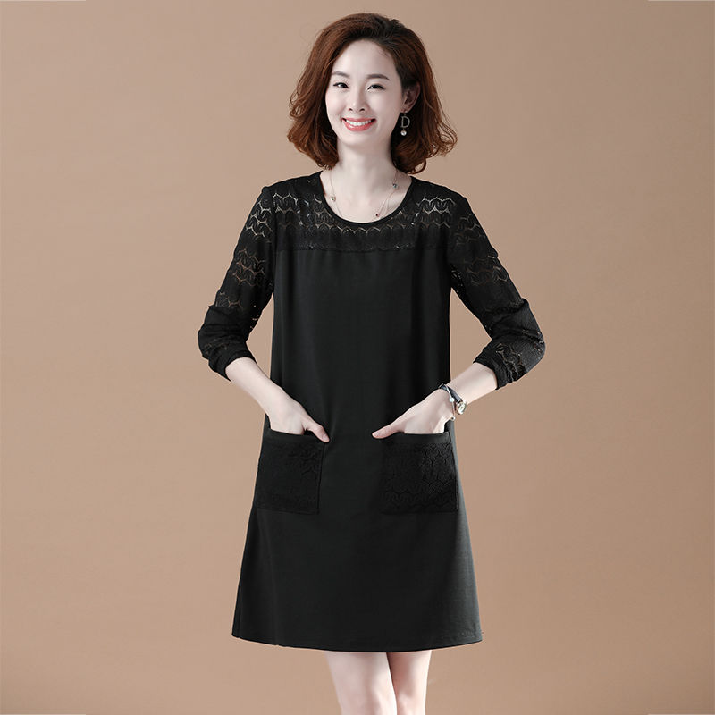 今年秋天阔腿裤不流行了，8月刚上新的秋裙，妈妈穿洋气又美嫩