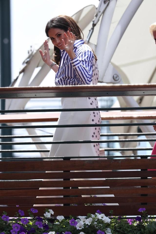 梅根同台嫂子凯特王妃看温布尔登网球赛，这次不准戴帽子！