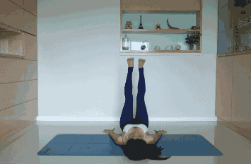 脂玫乐文章分享：48岁莫文蔚、51岁周慧敏的腿！20岁的我败了~