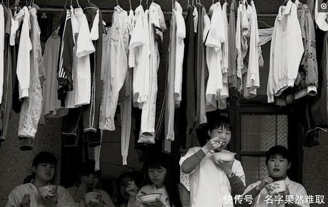  「图为」90年代深圳老照片南下打工潮，图4非常疯狂，图9让人心酸！