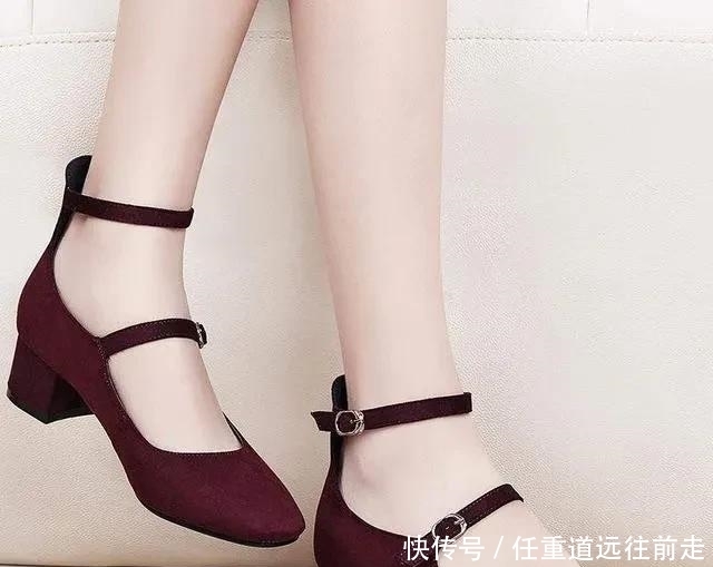  奶奶|新出一种春鞋，叫‘奶奶鞋’，比高跟鞋养脚自在，妈妈婆婆都爱穿
