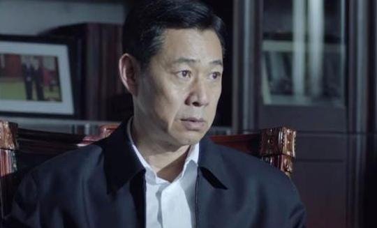  人民的名义@人民的名义：开会时，沙瑞金说完话李达康做了什么？